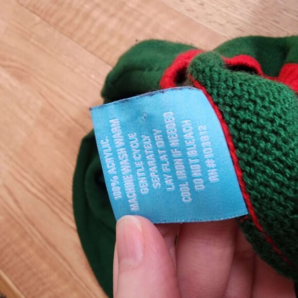 Subpar Gift Giver Knitted Elephant Ugly Christmas Sweater Norther Pole - Picture 8 of 8